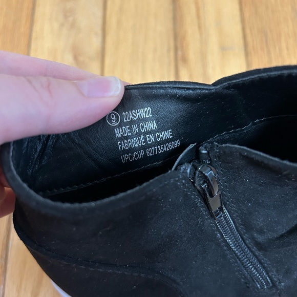 Time And Tru Hi Top Sneakers - Picture 8 of 8